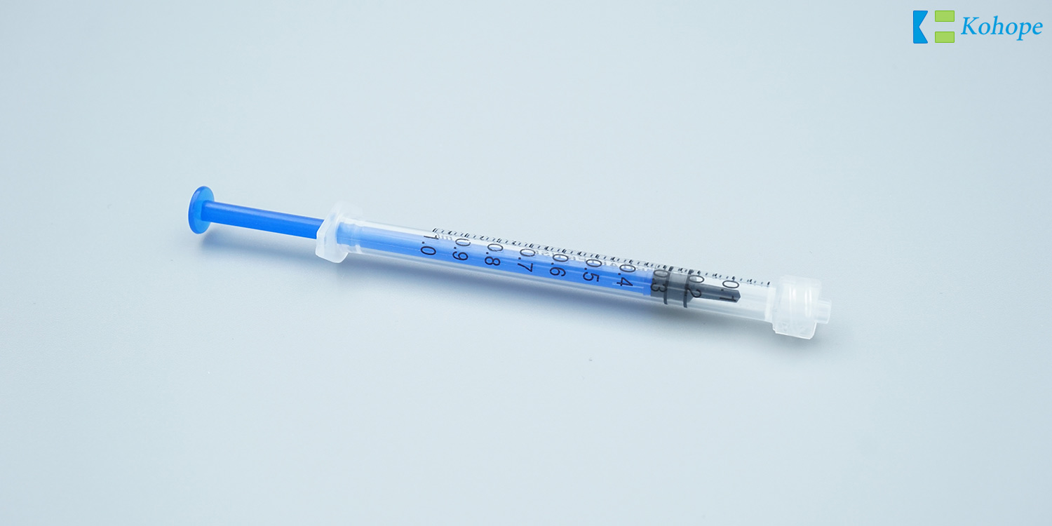tuberculin syringe with needle