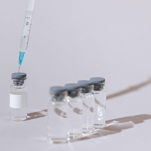 Medical Supply Syringes in Bulk